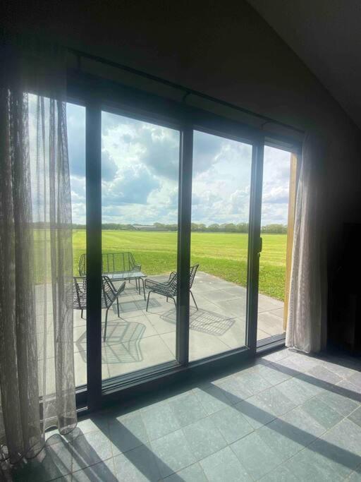 Ut-Huuske Villa Westerbeek Exteriör bild